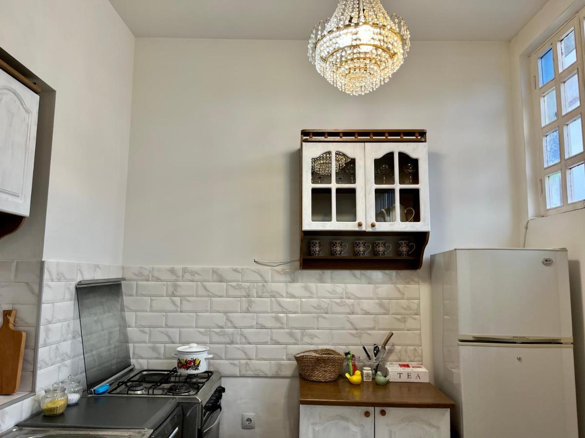 Pigeon Guest House Tbilisi Zewnętrze zdjęcie
