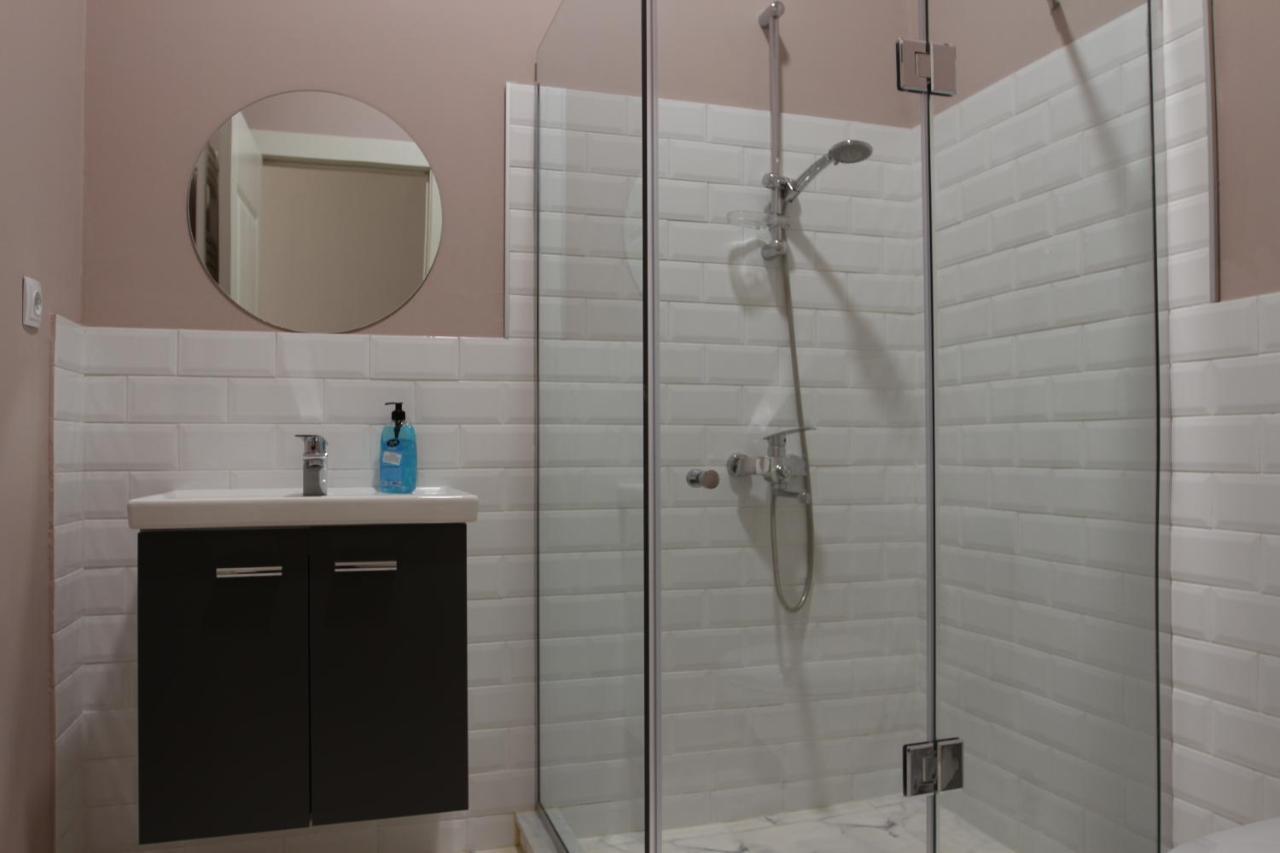 Pigeon Guest House Tbilisi Zewnętrze zdjęcie