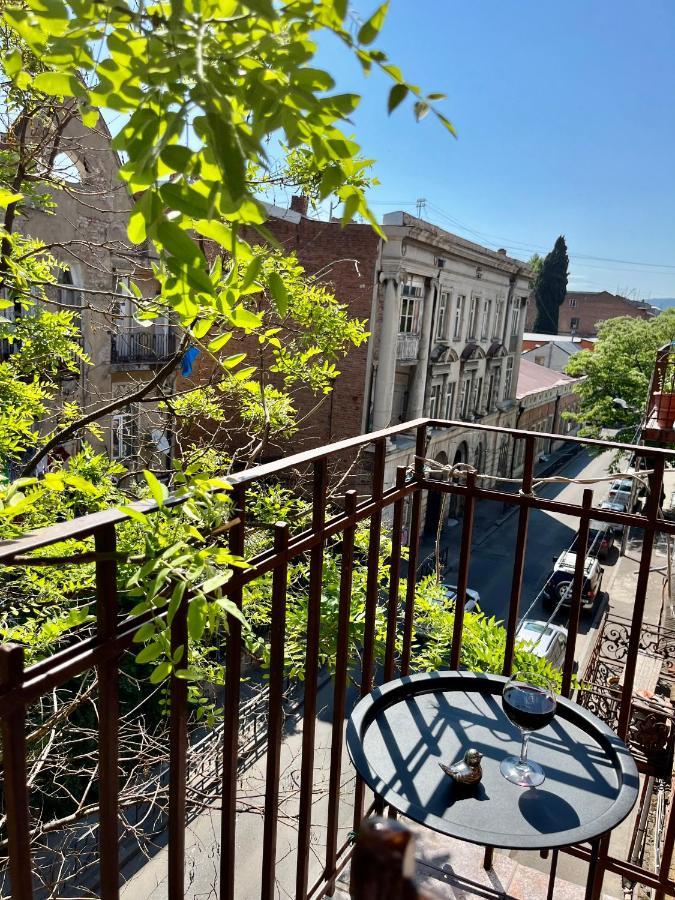 Pigeon Guest House Tbilisi Zewnętrze zdjęcie